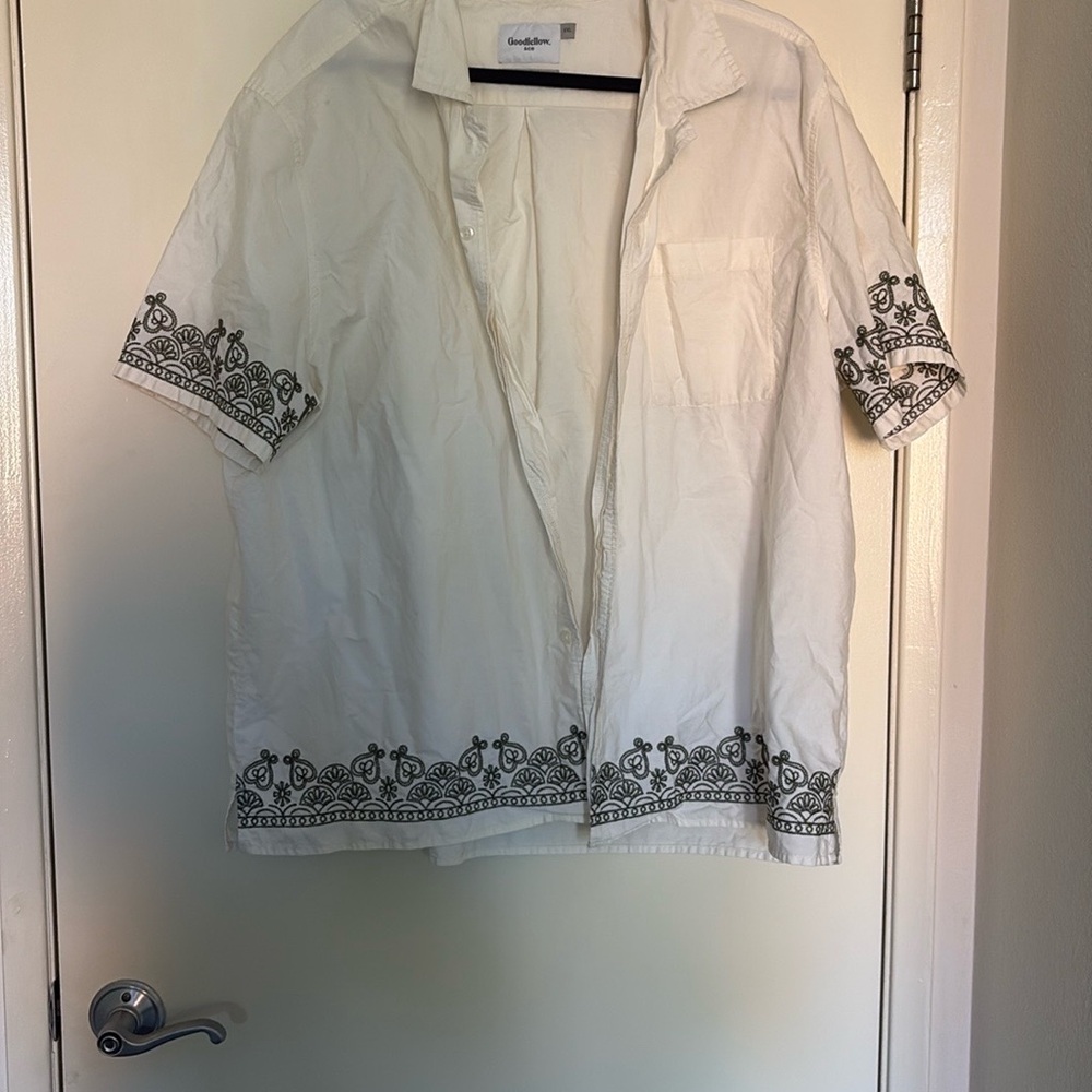 Goodfellow & Co White Shirt with Green Embroidery